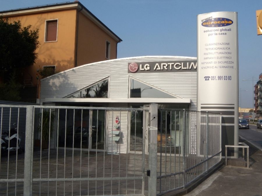 Show room e uffici Eurocasa, Via B. Rossa, Bologna