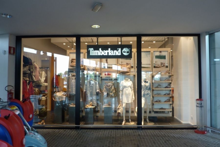Punto Vendita Timberland, Centro Commerciale Carrefour, Limbiate